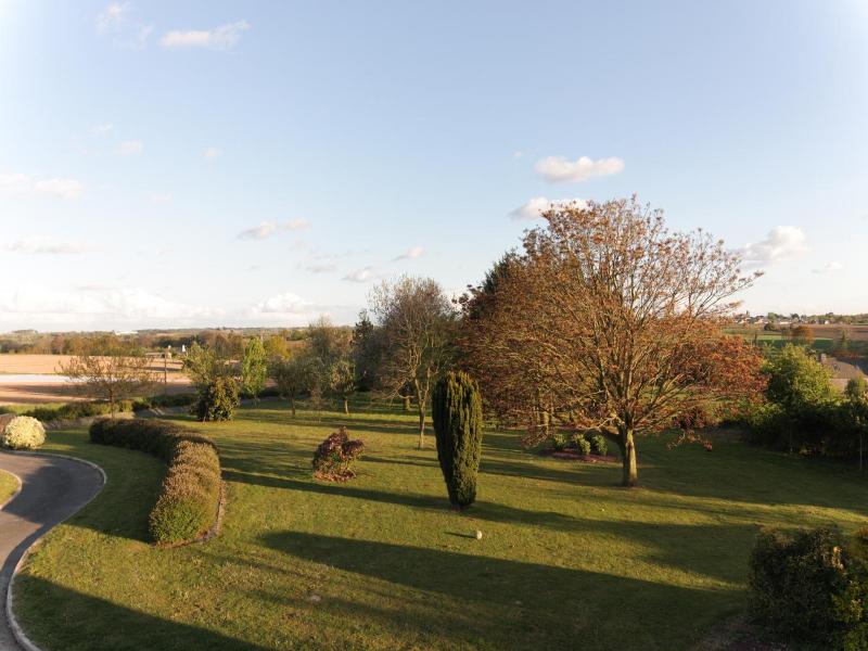 La Demeure Du Castel image