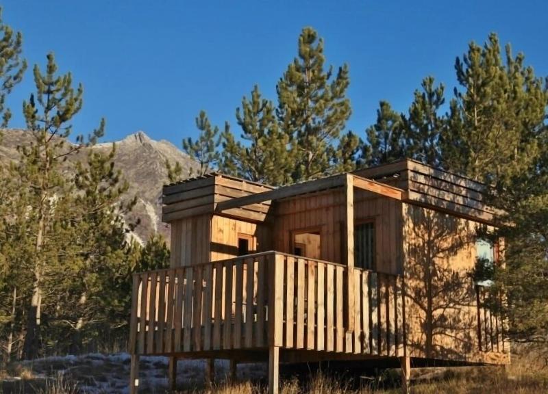 Terre Des Baronnies Cabanes image