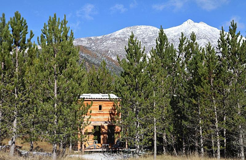Terre Des Baronnies Cabanes image