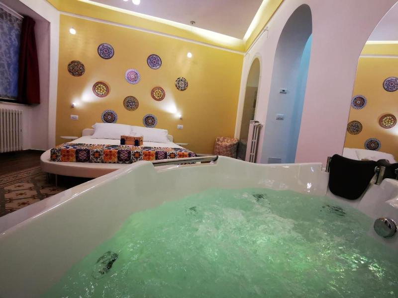 Suite Inn Centro Dimora Storica image