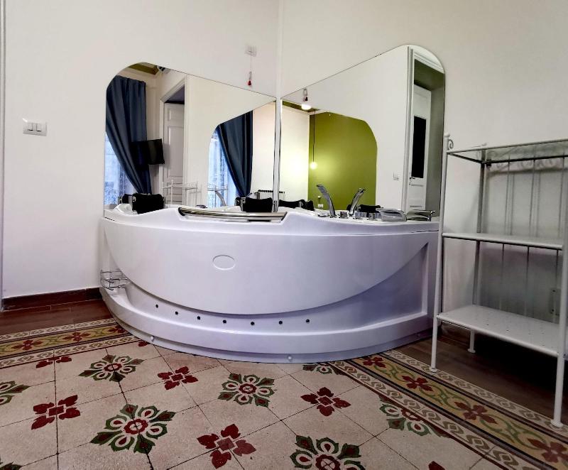 Suite Inn Centro Dimora Storica image