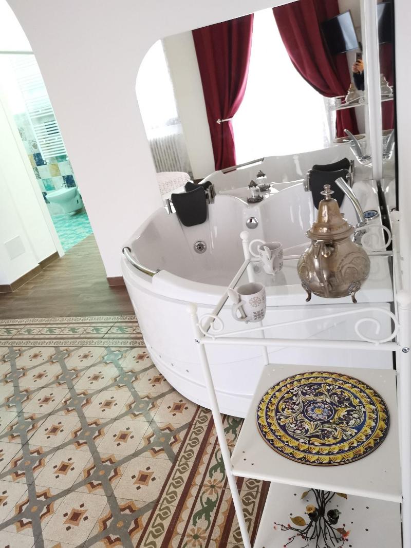 Suite Inn Centro Dimora Storica image