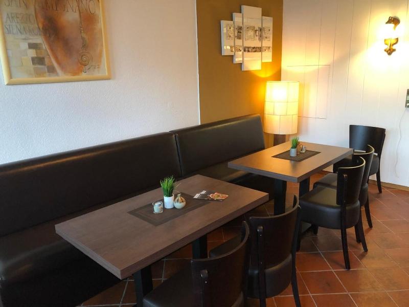Altes Gasthaus Stover image