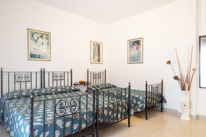 Villa Alpi image