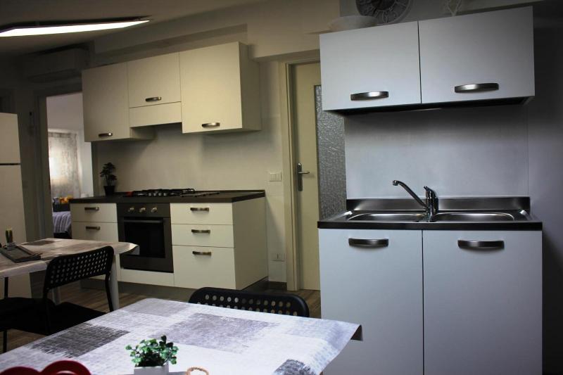 Villa Alpi image