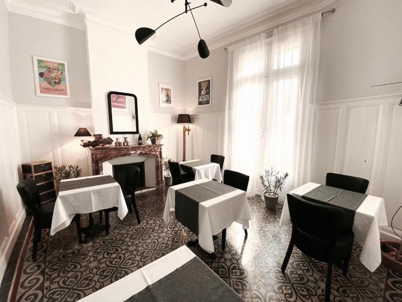 Maison D Ha Tes La Domitia image