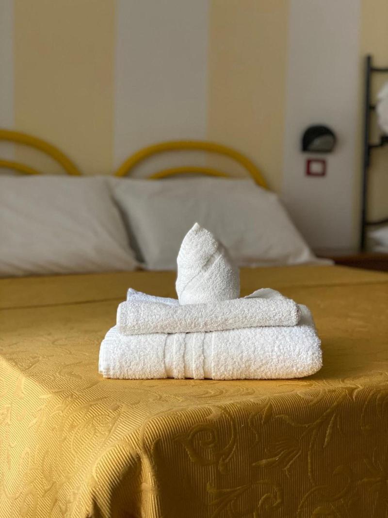 Hotel Terminus image
