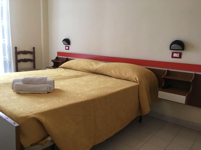 Hotel Terminus image