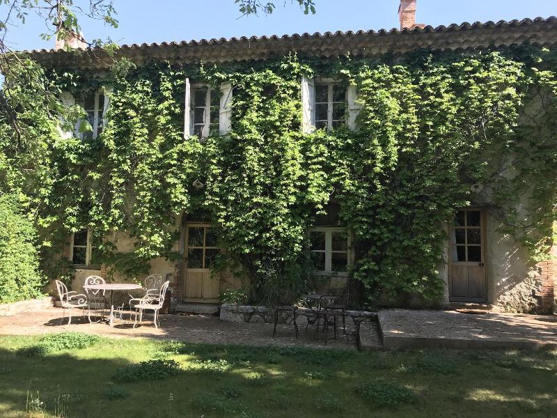 Commanderie De Peyrassol Bastide De La Rouviere image