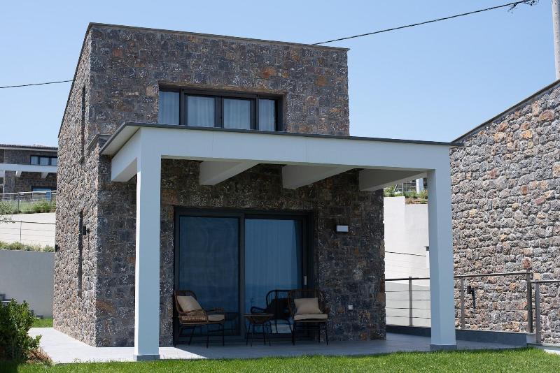 Terra Olivia Luxury Villas And Suites image