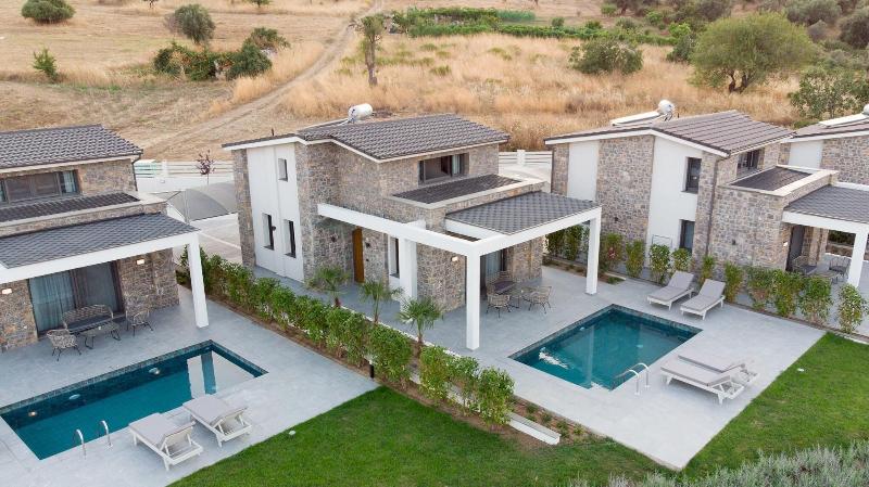 Terra Olivia Luxury Villas And Suites image