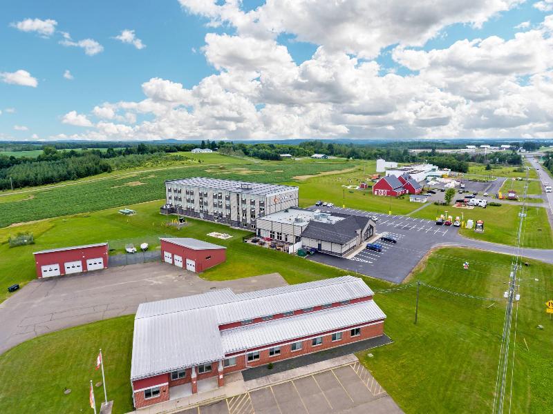 Amsterdam Inn & Suites Florenceville-Bristol image