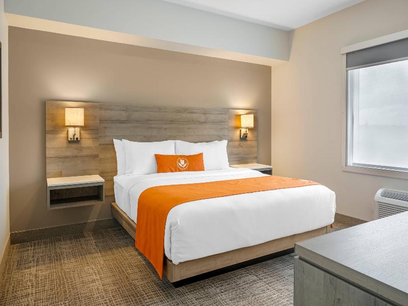Amsterdam Inn & Suites Florenceville-Bristol image