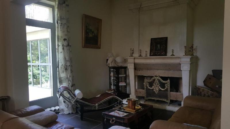 B B Manoir En Crau — view