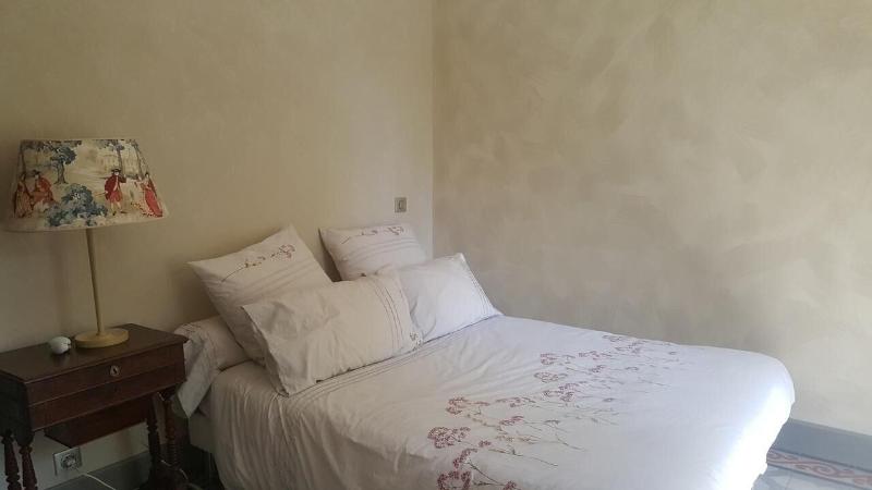 B B Manoir En Crau image