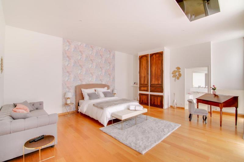 La Villa Des Ducs image