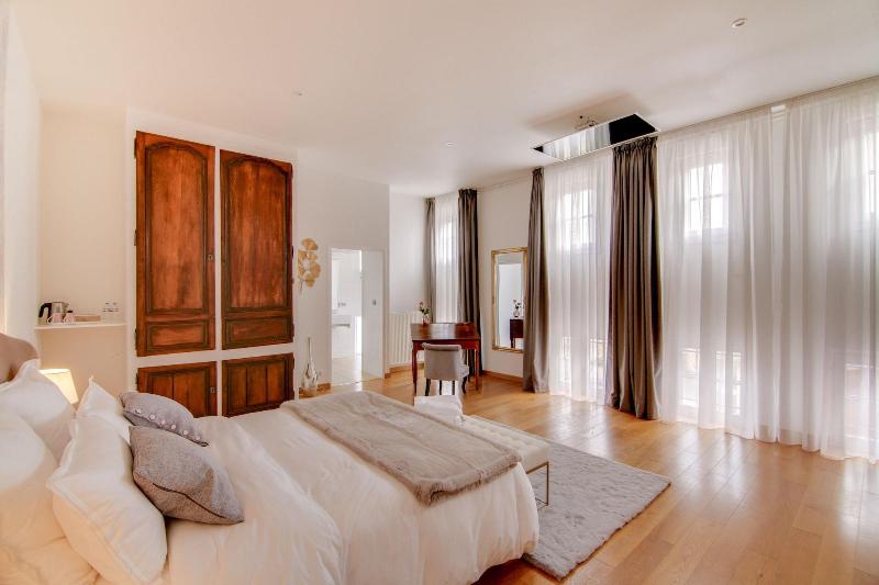 La Villa Des Ducs image