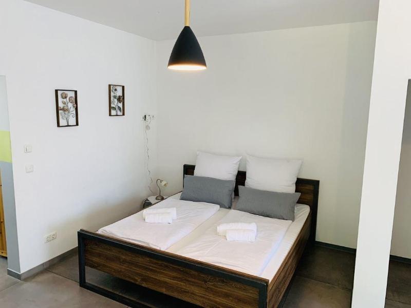 Zimmer Adelheid image