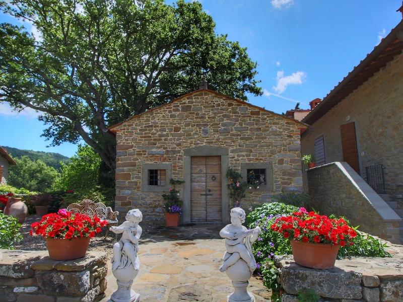 Detached Villa For 6 Pers With Outdoor Swimming P image