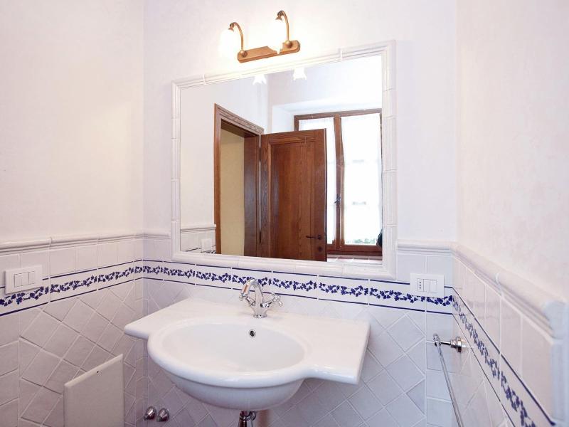 Detached Villa For 6 Pers With Outdoor Swimming P image