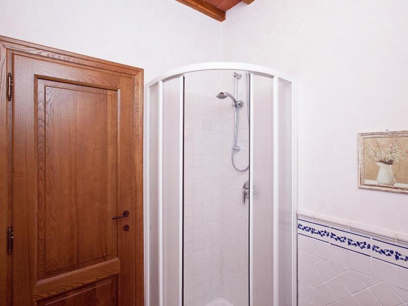 Detached Villa For 6 Pers With Outdoor Swimming P image