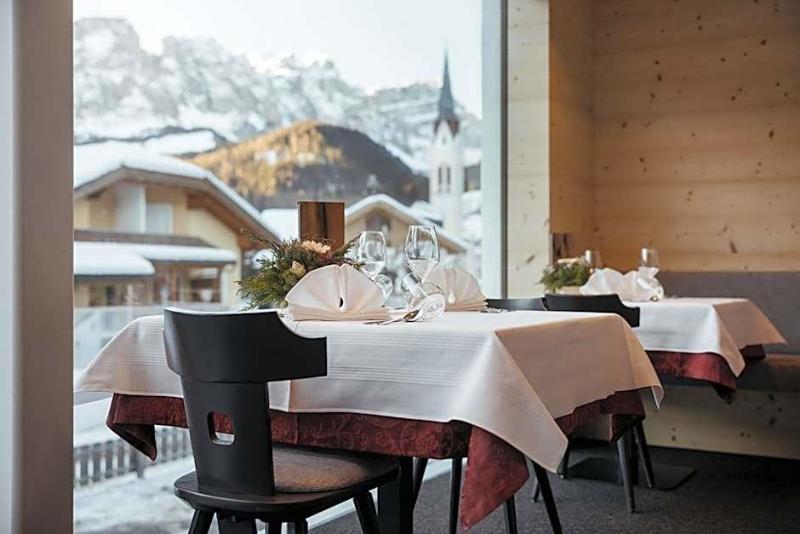 Berghotel Sanva image