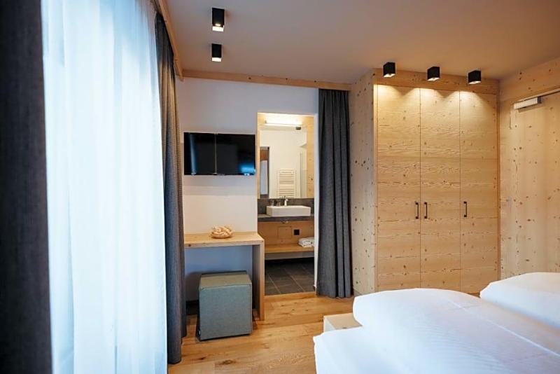 Berghotel Sanva image