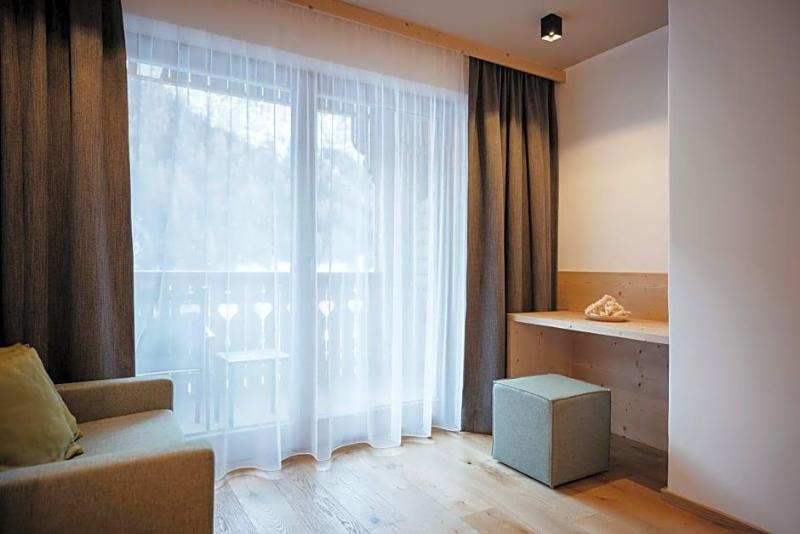 Berghotel Sanva image
