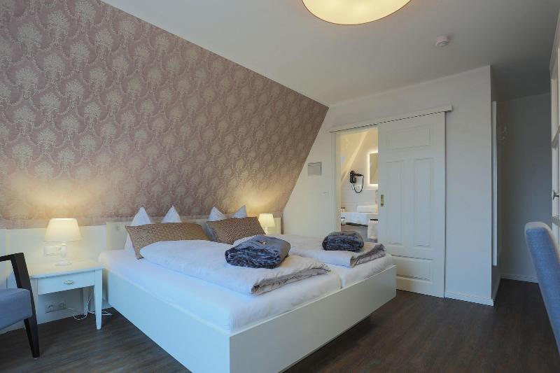 Hotel Strandvilla Janine image
