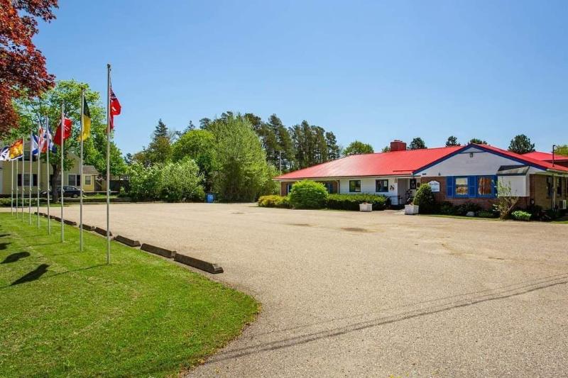 Bridgetown Motor Inn image
