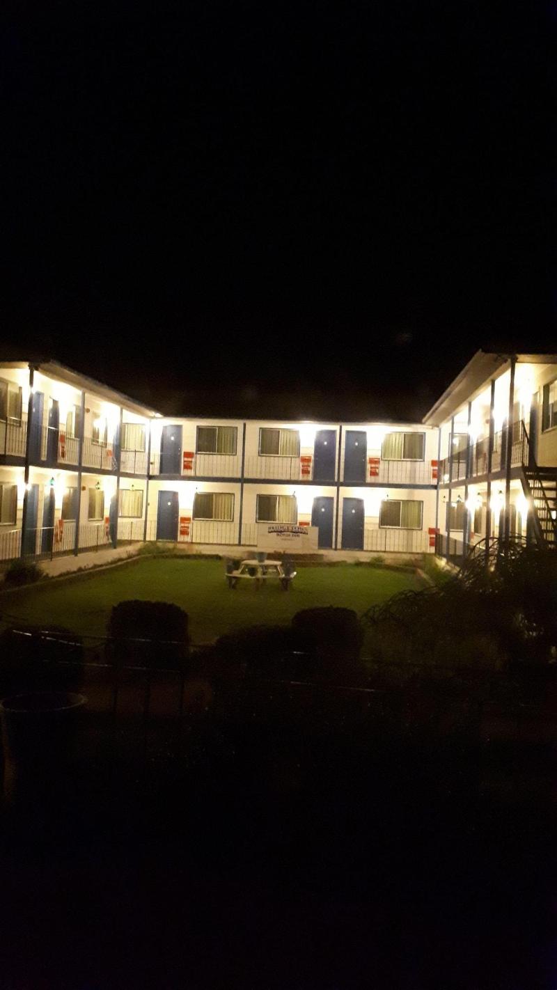 Bridgetown Motor Inn image