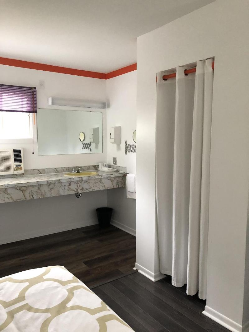 Bridgetown Motor Inn image