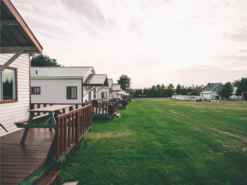 Island Life Cottage image