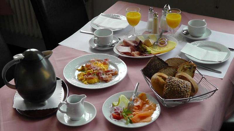 Hotel Kurhaus Uhlenberg image