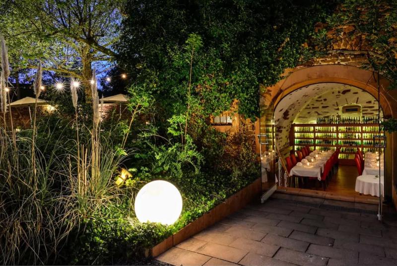 Hotel Jauch S La Wen image