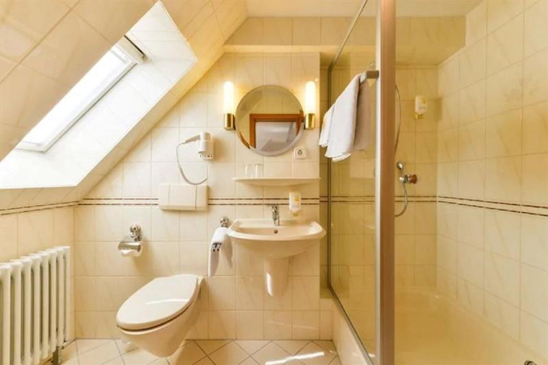 Hotel Jauch S La Wen image