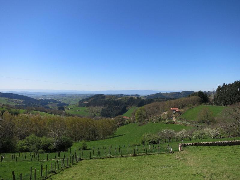 Ferme Des Entremains image
