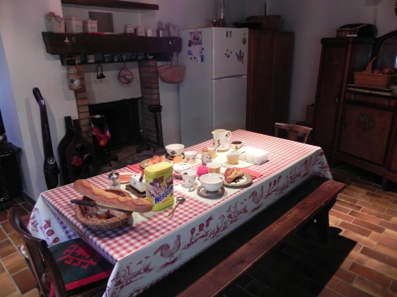 Ferme Des Entremains image