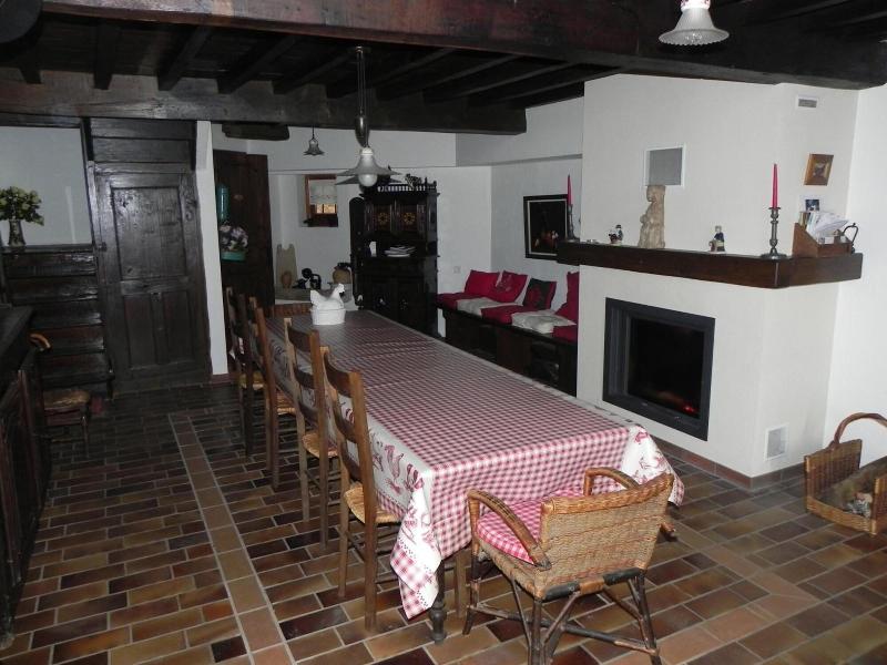Ferme Des Entremains image