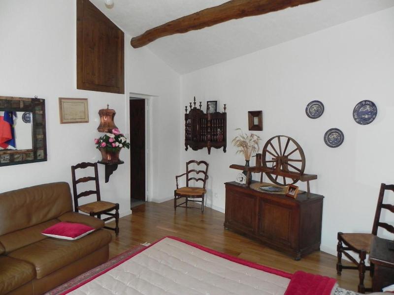 Ferme Des Entremains image