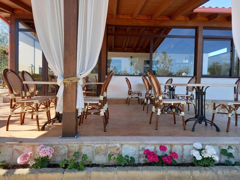 Villa Vesta image