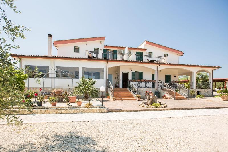 Villa Vesta image