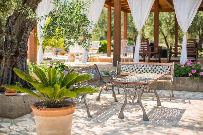 Villa Vesta image