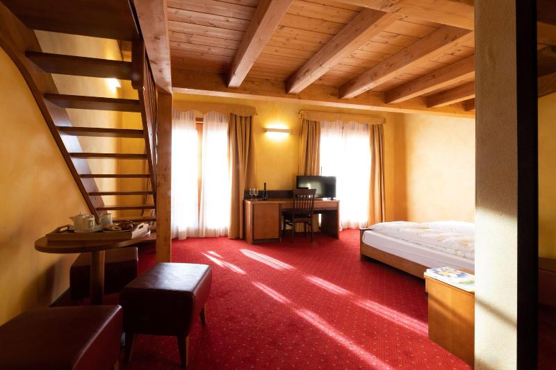 Hotel Enzo Moro image