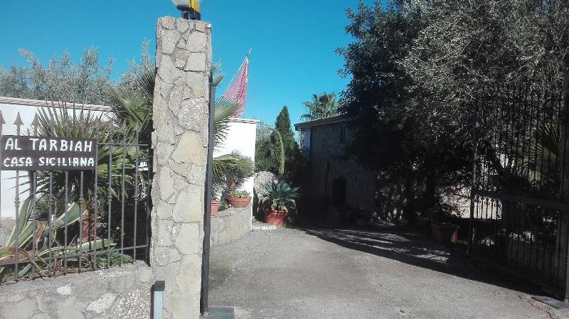 Casa Siciliana Altarbiah image