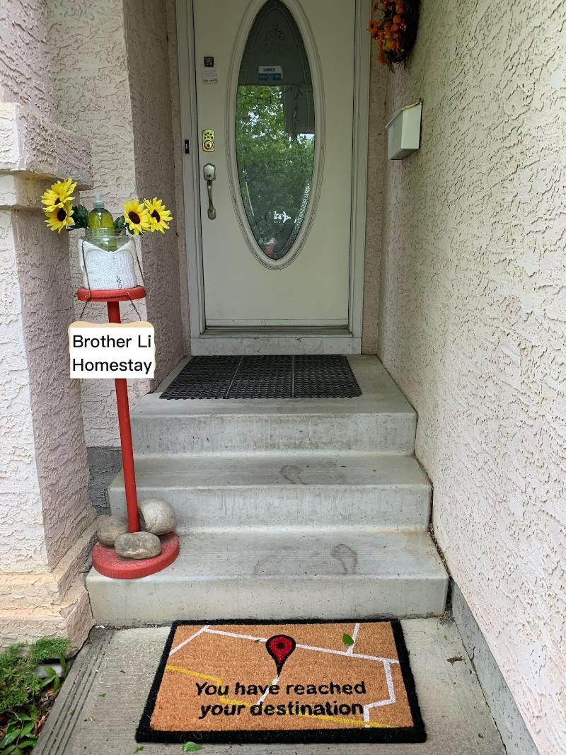 Brother Li Homestay image
