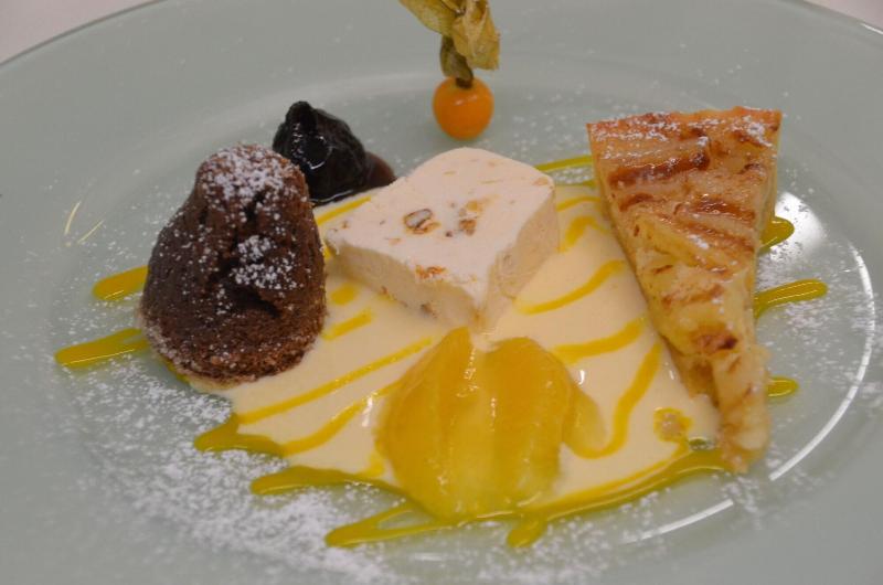 Hotel Restaurant Castell image