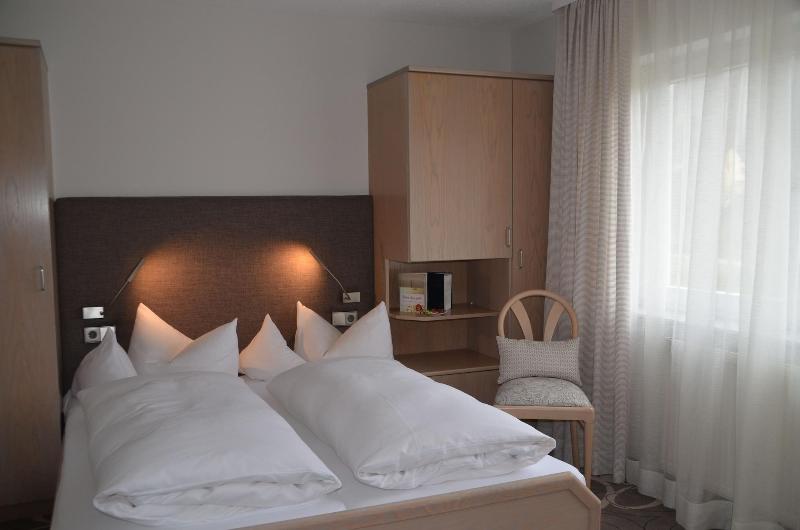 Hotel Restaurant Castell image