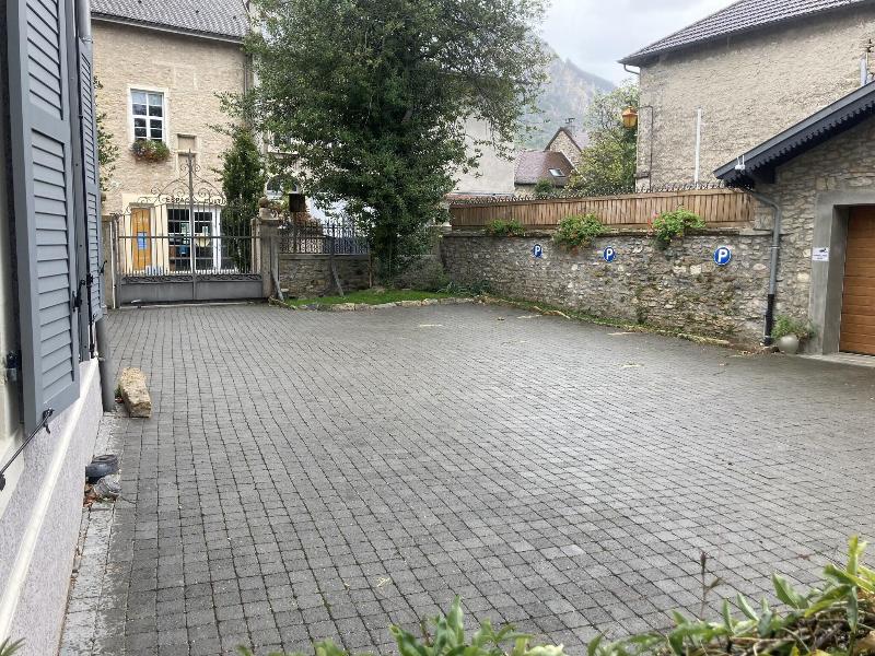 A Deux Pas Du Rha By image
