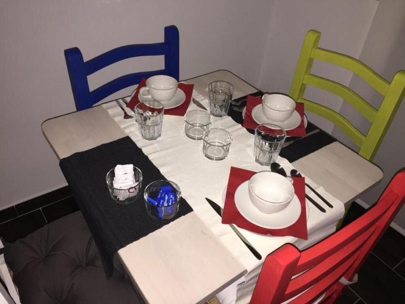 Bed And Breakfast Style image